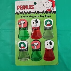 Peanuts Christmas Magnetic Bag Clips 6 Pack